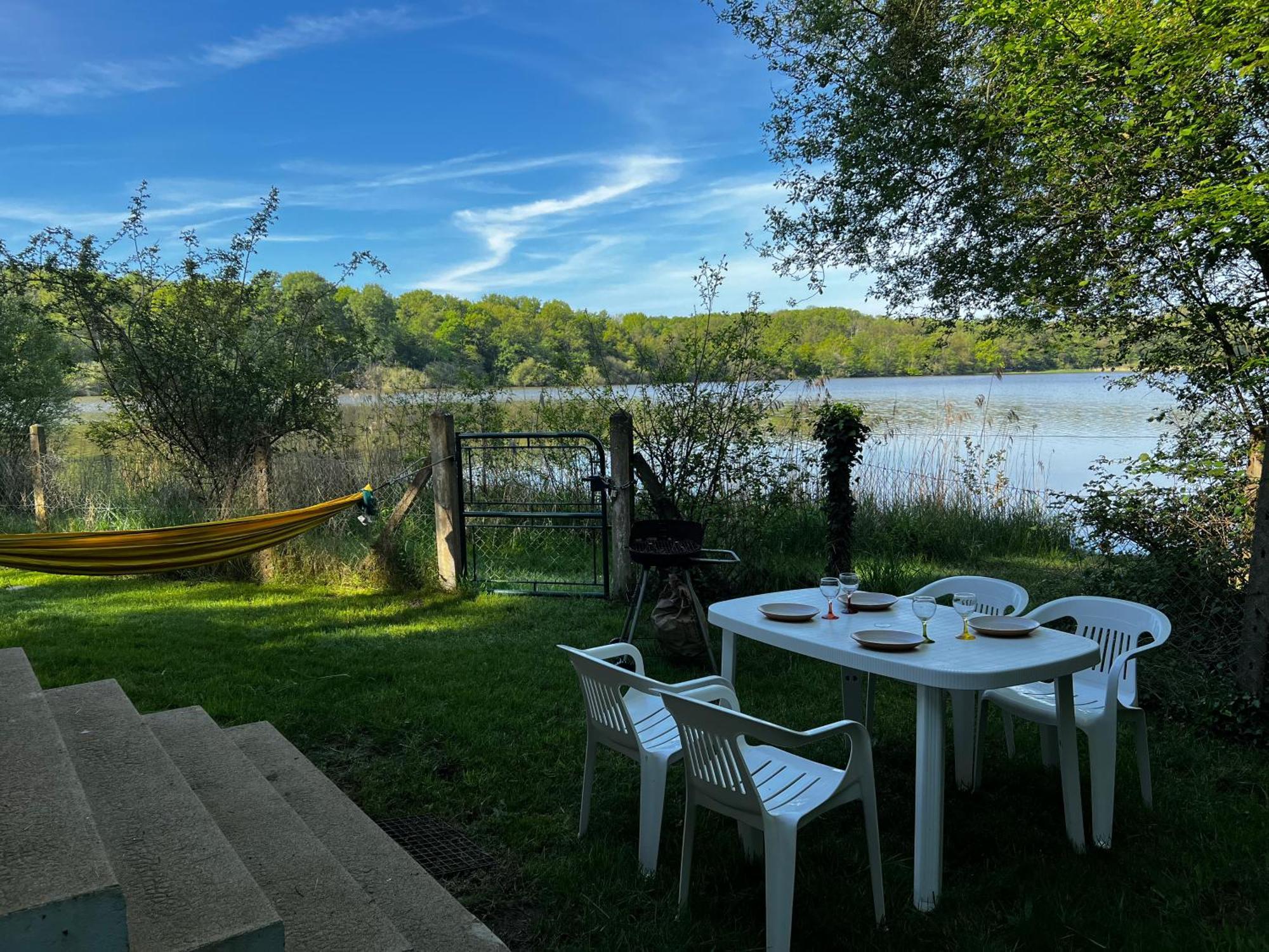 Chalet Au Bord De L'Etang 4 Pers Les Boulmiers Екстериор снимка